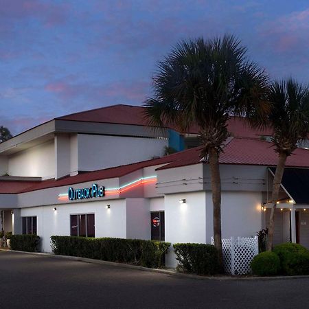 Quality Inn Atlantic Beach-Mayo Clinic Jax Area Esterno foto