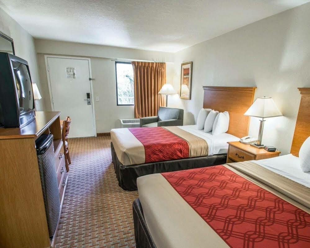 Quality Inn Atlantic Beach-Mayo Clinic Jax Area Esterno foto